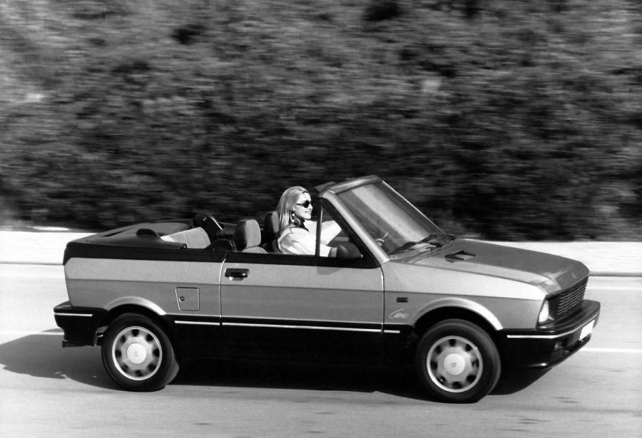  Innocenti Koral Cabrio 1991 года  (фото 2 из 3)